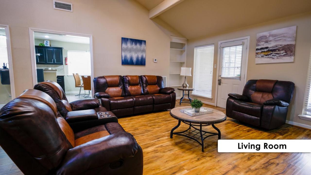 Pool House, 20 Minutes From Dt 4Bdr For 10 Guests - Winkleman Villa Houston Ngoại thất bức ảnh